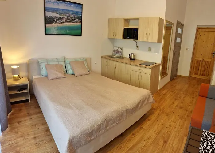 Pogodna 3b 招待所 梅尔诺